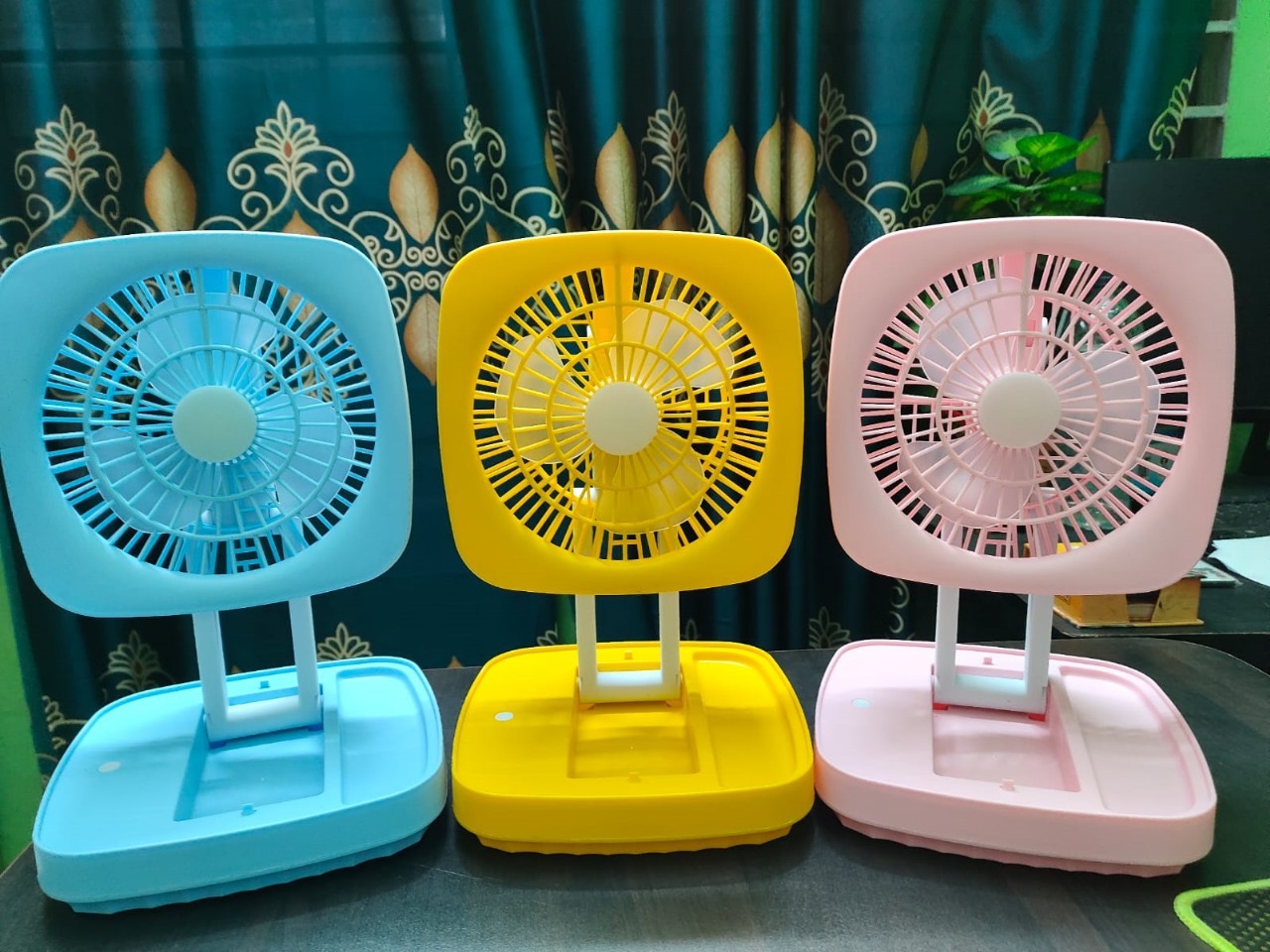 Rechargeable Soft Light Desktop Silent Foldable Electric Table Fan (JK-F666)